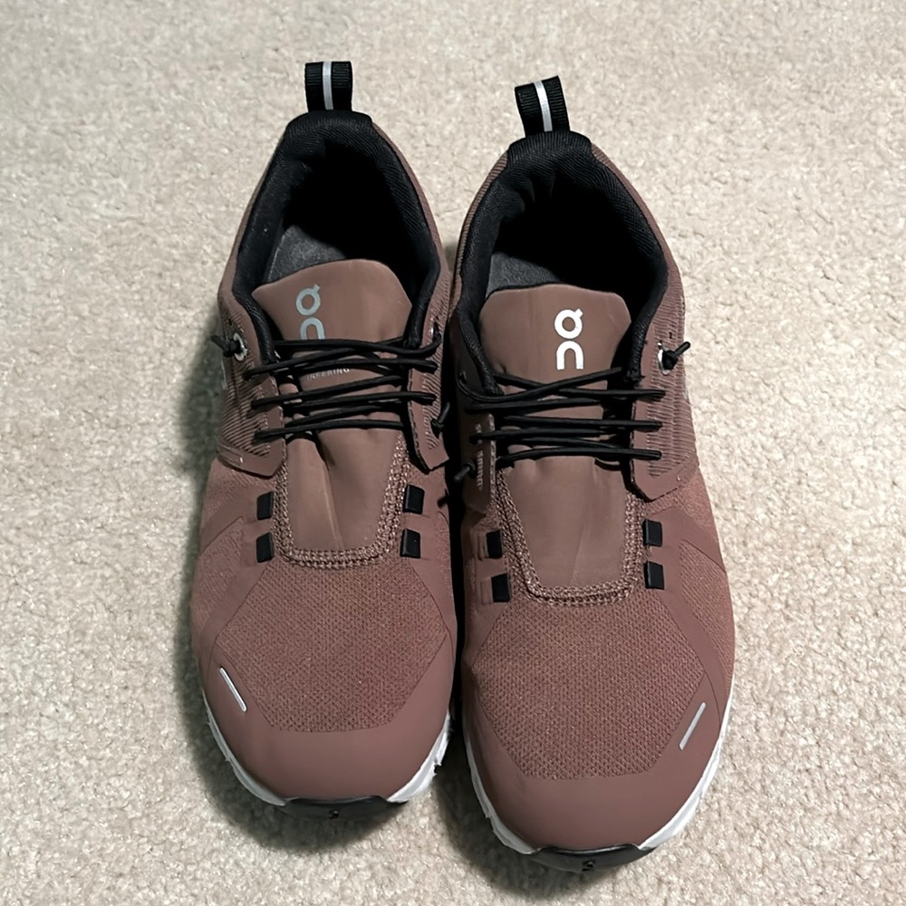 On Cloud Sneakers